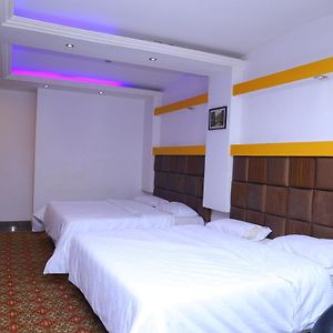 Suite Executive